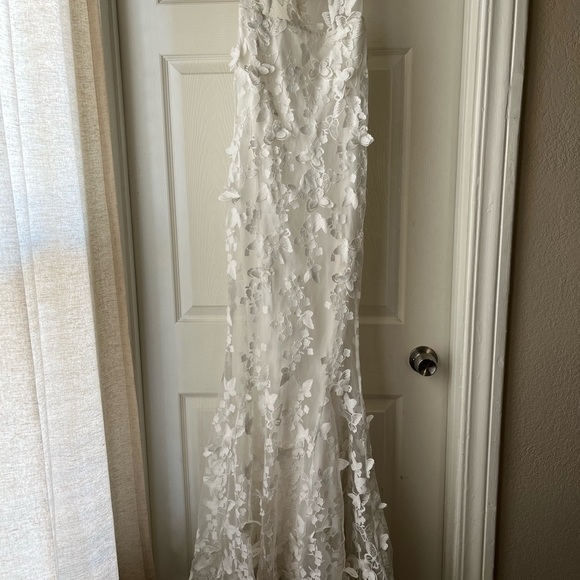 White Alamour the Label Dress -Size Small - Picture 6 of 8